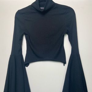 👻 NASTY GAL TURTLE NECK CROP TOP 👻